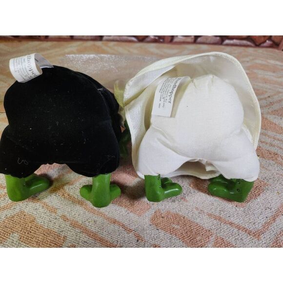Vtg Frog Set Mr. & Mrs. Pondhopper Bride & Groom Wedding Collectible Frog Couple - Picture 7 of 8